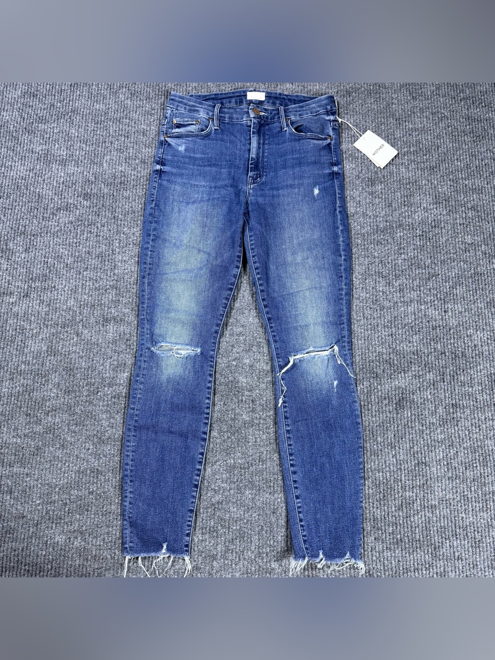 MOTHER High Waisted Looker Ankle Fray Jeans Get Your Groove Back Blue Size 28